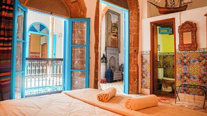 Comfort Double Room, Non Smoking (Canari) | WiFi (free), bed sheets - Riad Le Cheval Blanc (Safi)