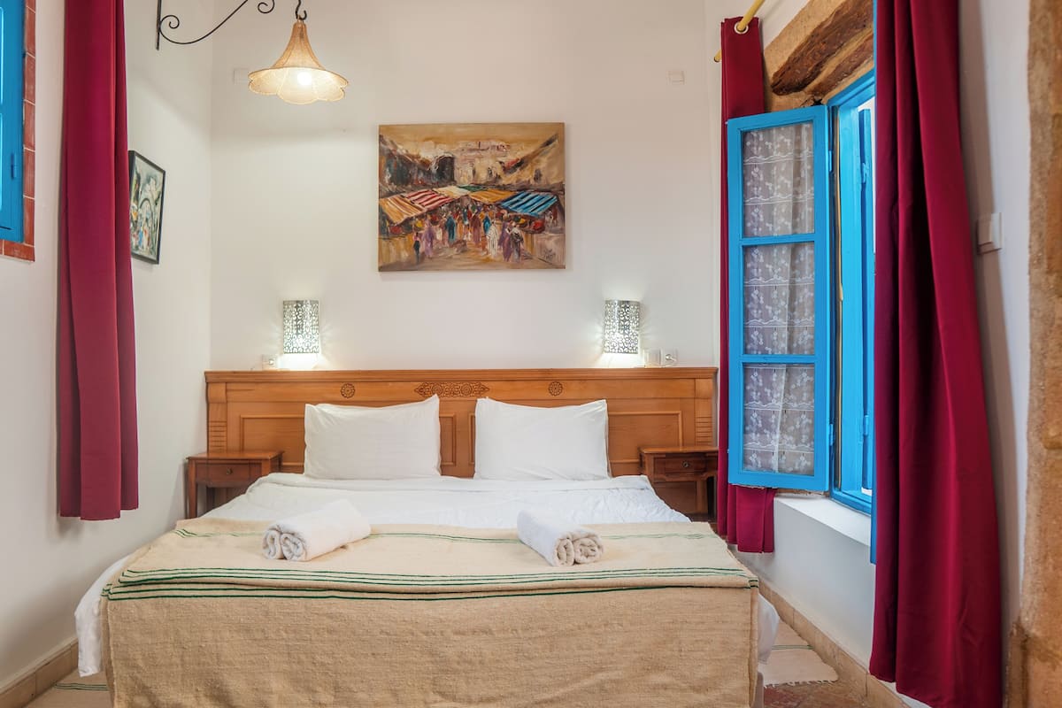 Chambre Confort double, non-fumeur (BulBul) | Accès au Wi-Fi (inclus), literie fournie