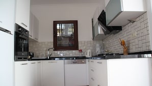 House | Private kitchenette