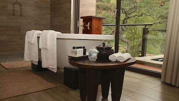 Baignoire relaxante profonde