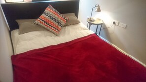 Room - Luxurious Garden Studio (Watford)