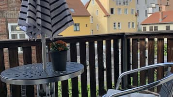 Apartment | Terrace/patio