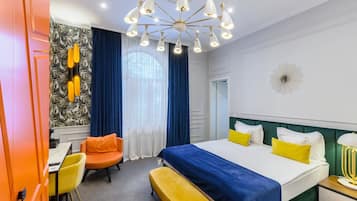 Minibar, in-room safe, desk, laptop workspace