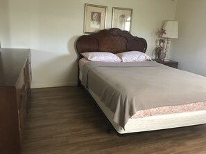 Bungalow, Mehrere Betten, Nichtraucher | Zustellbetten