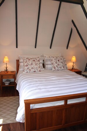 3 Schlafzimmer, Bügeleisen/Bügelbrett, Reisekinderbett, WLAN