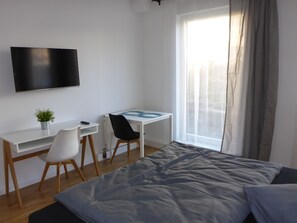 Suite Junior (incl. cleaning fee 30 EUR) | Bureau, Wi-Fi gratuit
