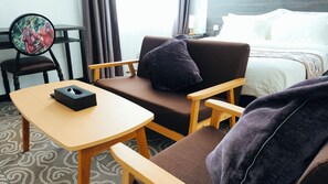 Family Room, Multiple Beds | Select Comfort beds, in-room safe, desk, laptop workspace - Natol Hotel (Kuching)
