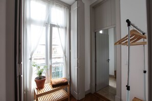 Double Room | Iron/ironing board, free WiFi, bed sheets - Inn Possible Lisbon Hostel (Lisbon)