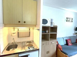 Room - Cozy 17m² Studio with Balcony - Valfréjus (Valfréjus)