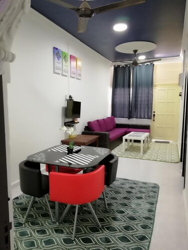 De Akasia Homestay Gong Badak, Kuala Lumpur