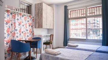 Twin Room, Private Bathroom | Premium bedding, memory foam beds, laptop workspace, blackout drapes