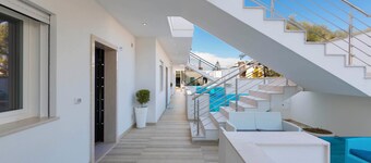 แอบโซลูท สวีท อพาร์ทเมนท์