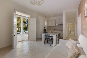 Comfort House, 3 Bedrooms, Garden View (1011) | Living area | Flat-screen TV