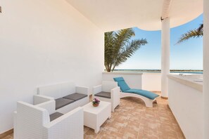 Panoramic Apartment, 2 Bedrooms, Sea View (1012) | Terrace/patio