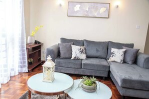 Apartment, 1 Queen-Bett, Nichtraucher | Wohnbereich