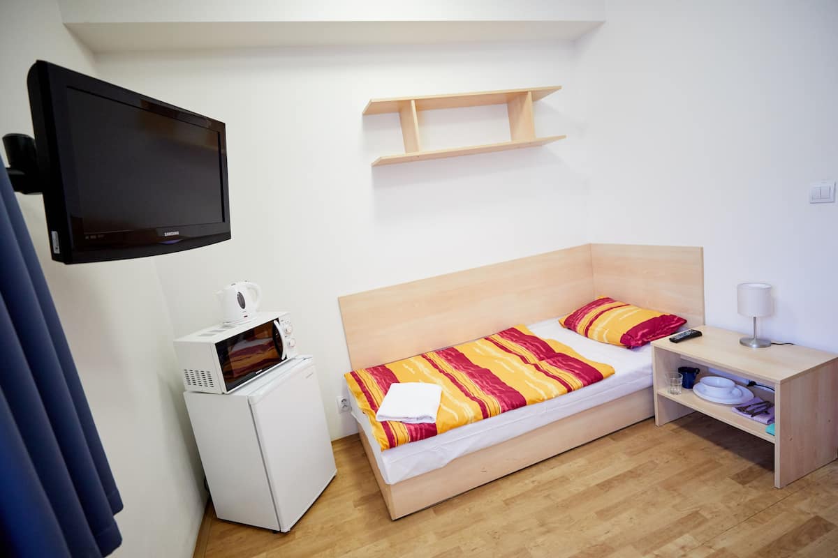 Chambre simple | 1 chambre, literie hypoallergĂ©nique, bureau, rideaux dâobscurcissement
