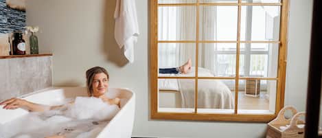 Große Stube für Deichgrafen | Két bảo mật tại phòng, bàn, phòng cách âm