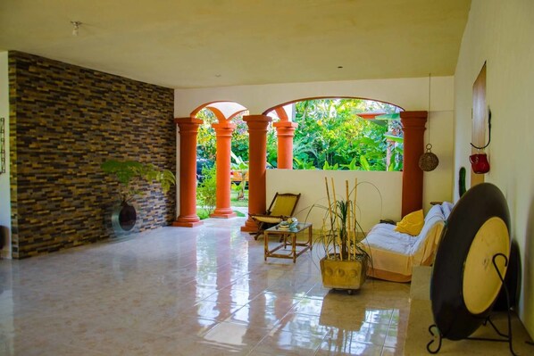 Living area - Casa con Temazcal en Xochitepec Tonantzincalli (Xochitepec)