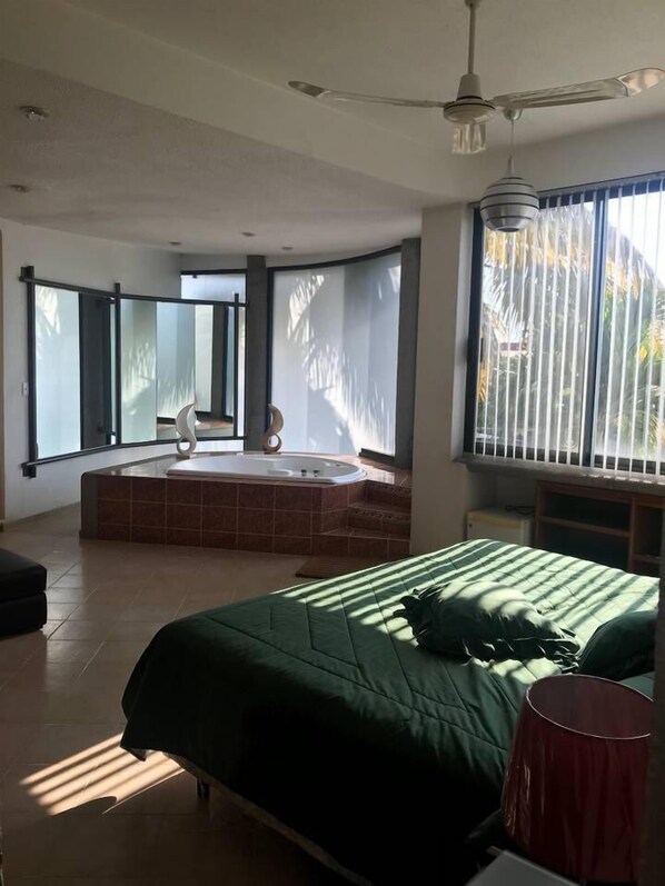 4 chambres, accès au Wi-Fi (inclus)