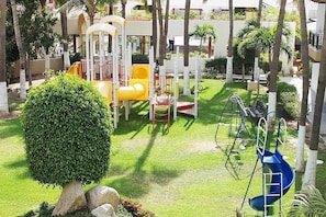 Children's play area - outdoor