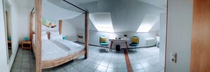 Meja kerja, tempat tidur lipat/tambahan, Wi-Fi gratis, dan seprai linen