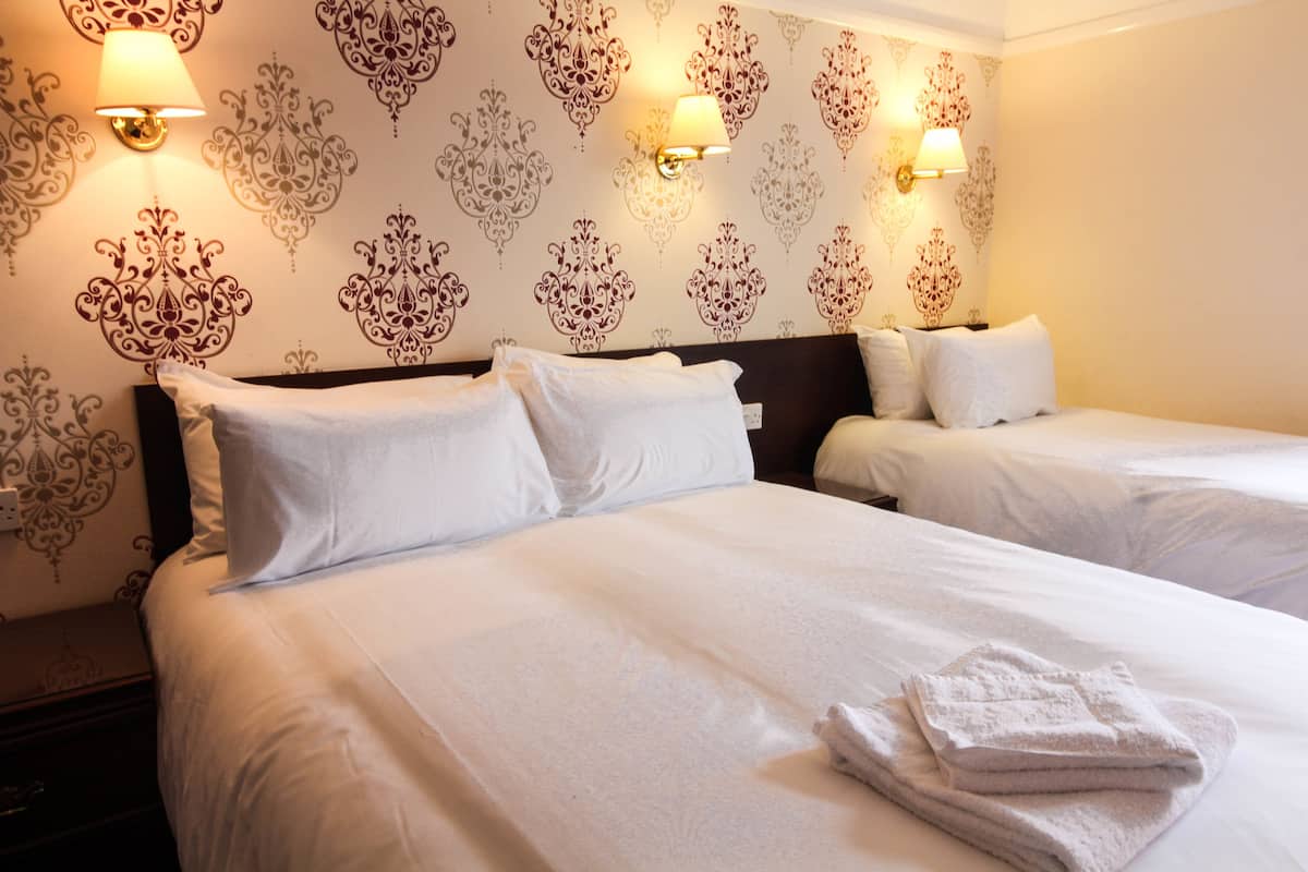 Free WiFi, bed sheets