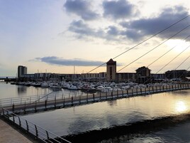 วิวริมน้ำ