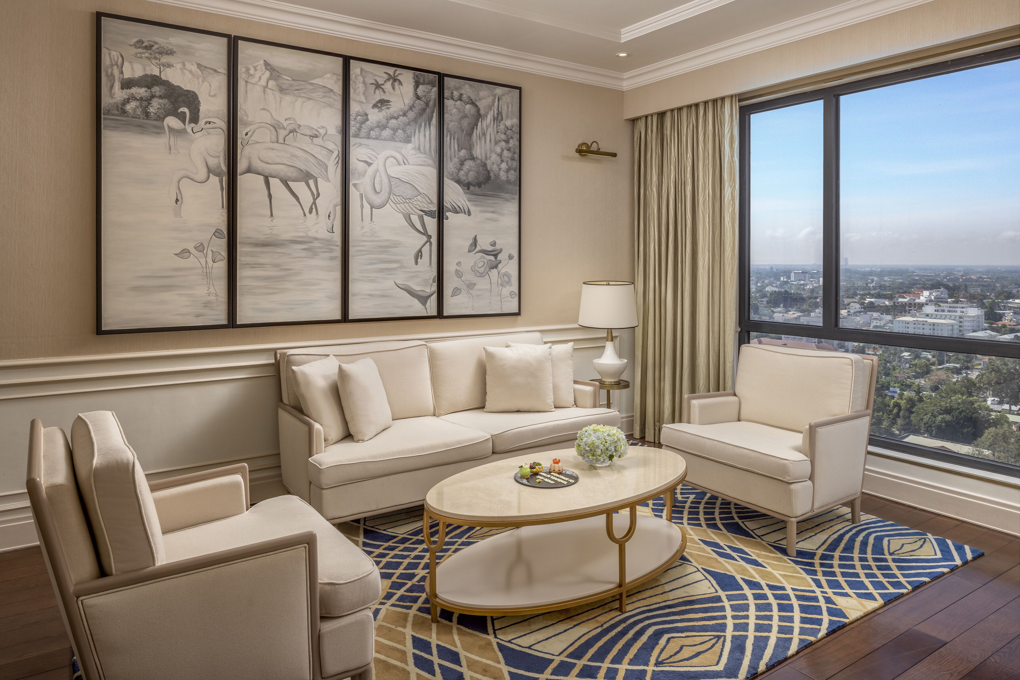 suite | 2 bedrooms, premium bedding, minibar, in-room safe