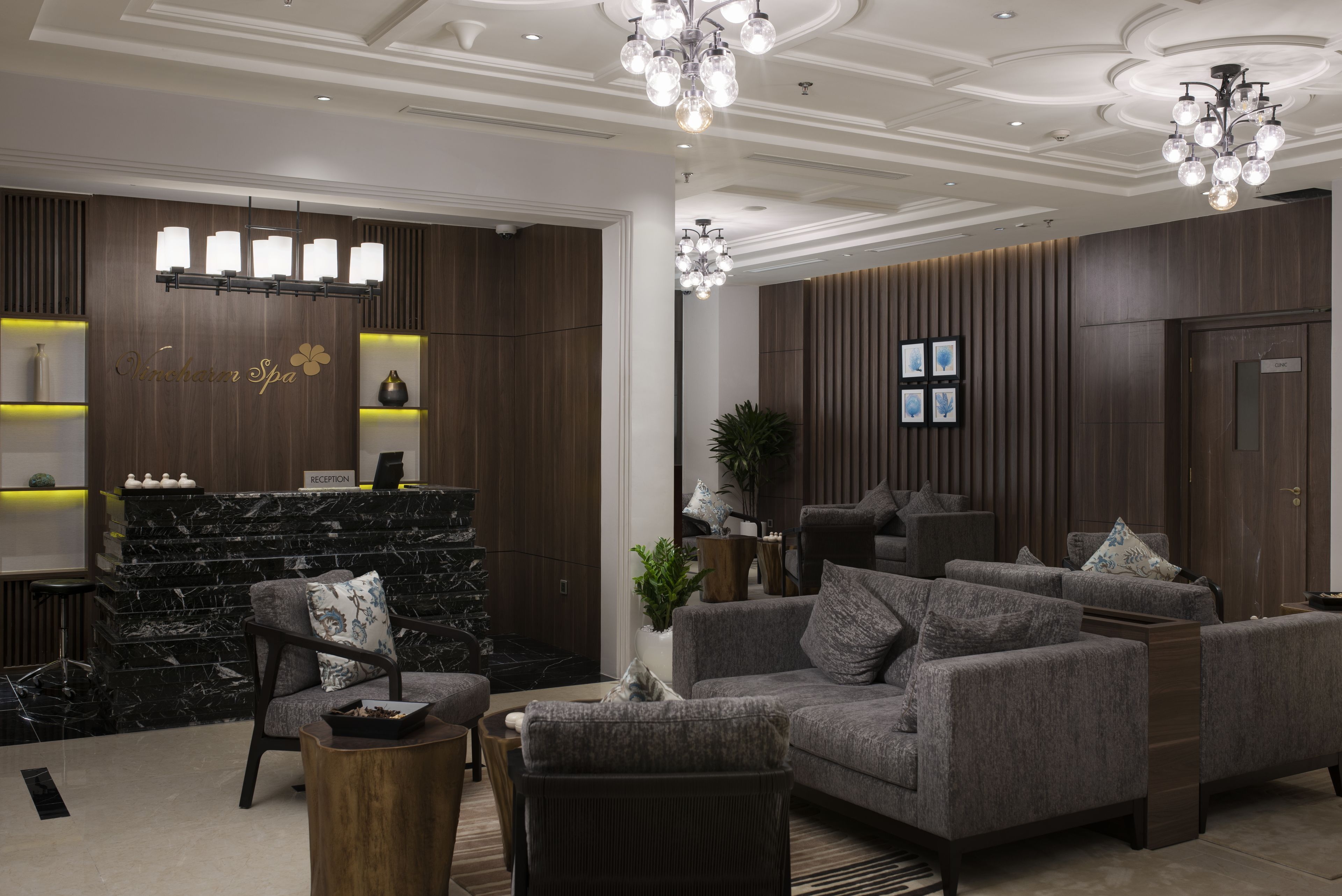 sauna, hot tub, steam room, body treatments, hot stone massages