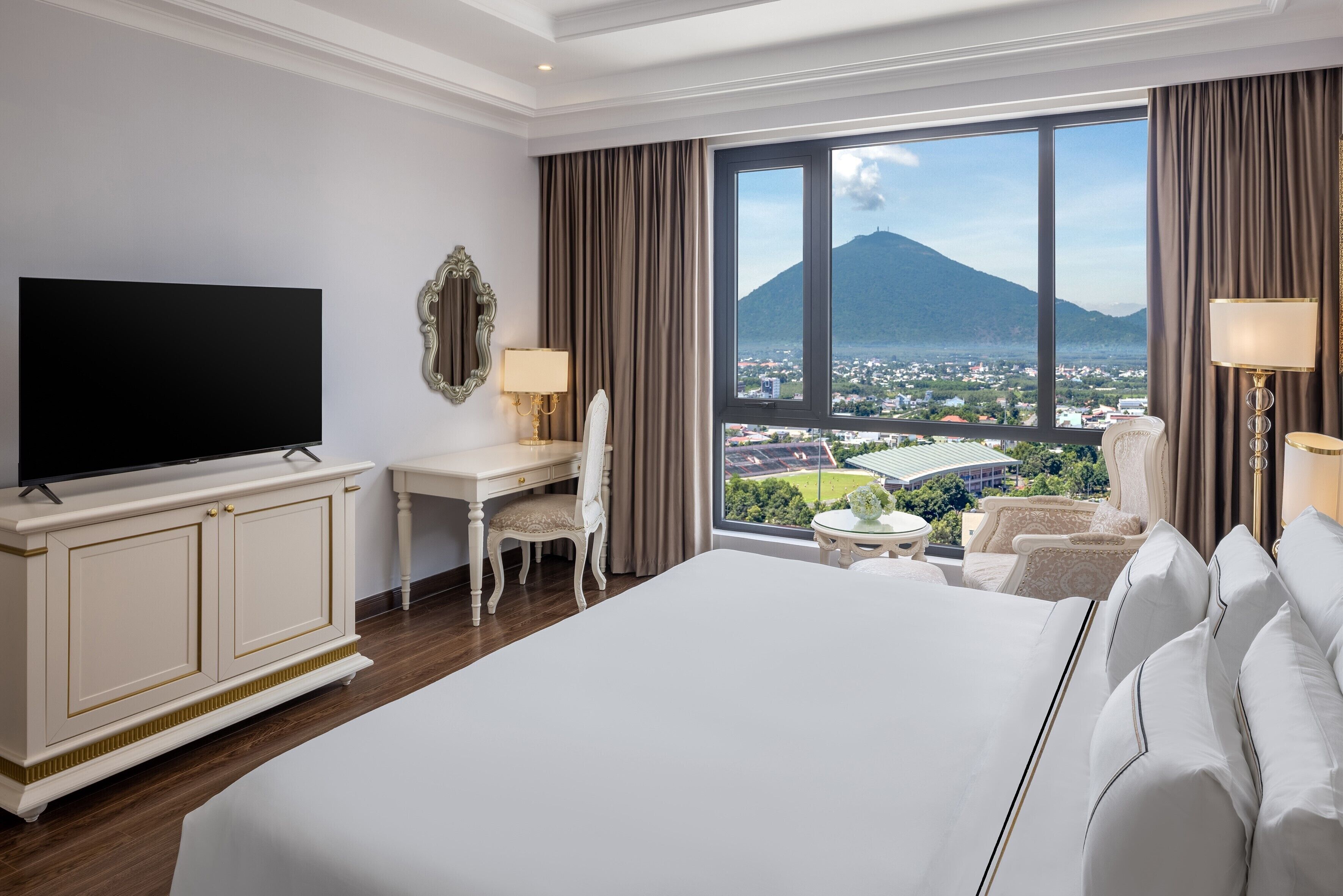 premium double room, mountain view | 2 bedrooms, premium bedding, minibar, in-room safe