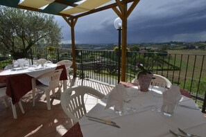 Restaurant - Il Borgovecchio Hotel Ristorante (Montegrosso d'Asti)