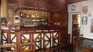 Bar (en la propiedad)