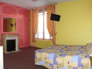 Suite | Individually decorated, individually furnished, desk, blackout drapes