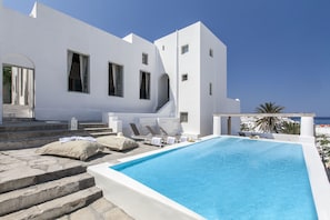 Front of property - Villa Josephine by the Pearls Collection (Mykonos)