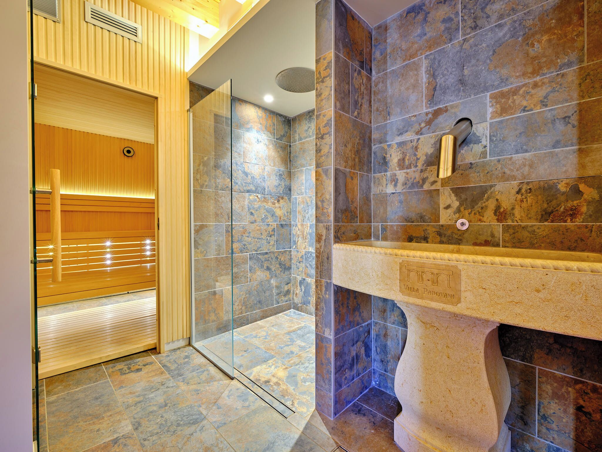 Deep-tissue massages, sports massages, massages