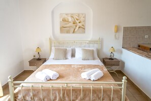 Design Studio | In-room safe, individually decorated, individually furnished, desk