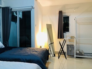 2 Bedrooms Townhome | Balcon