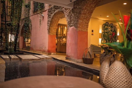 Reception. Hotel Santa Catalina By OxoHotel