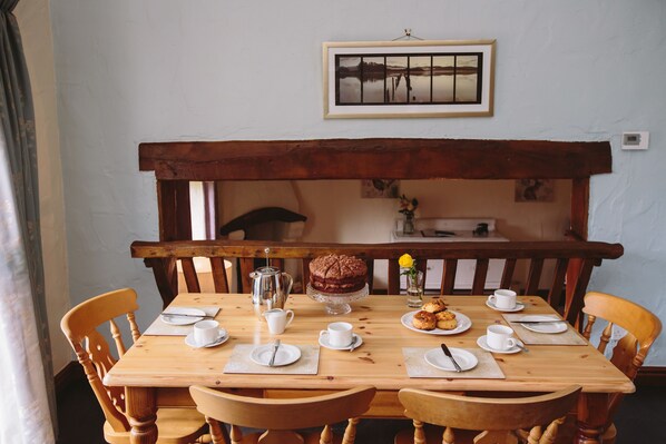 Cottage, Multiple Beds | 2 bedrooms, iron/ironing board, free WiFi, bed sheets - Low Barn Cottage (Brampton)