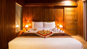 頂級平房, 花園景觀 (Suite Cottage) | 迷你吧、客房內保險箱、書桌、免費無線上網