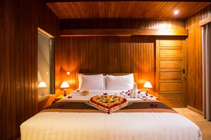 Suite Cottage | Minibar, in-room safe, desk, rollaway beds - Seken Cottages Ubud (Ubud)