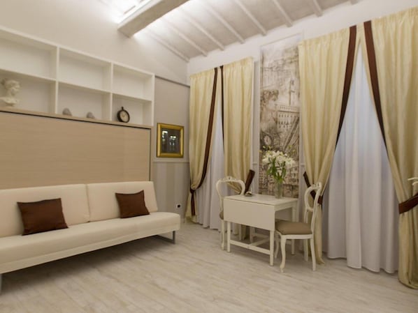 公寓 | 起居區 | LCD 液晶電視