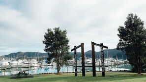 Ferienhaus, Mehrere Betten, Meerblick (Wonderful Whangaroa) | Jachthafen