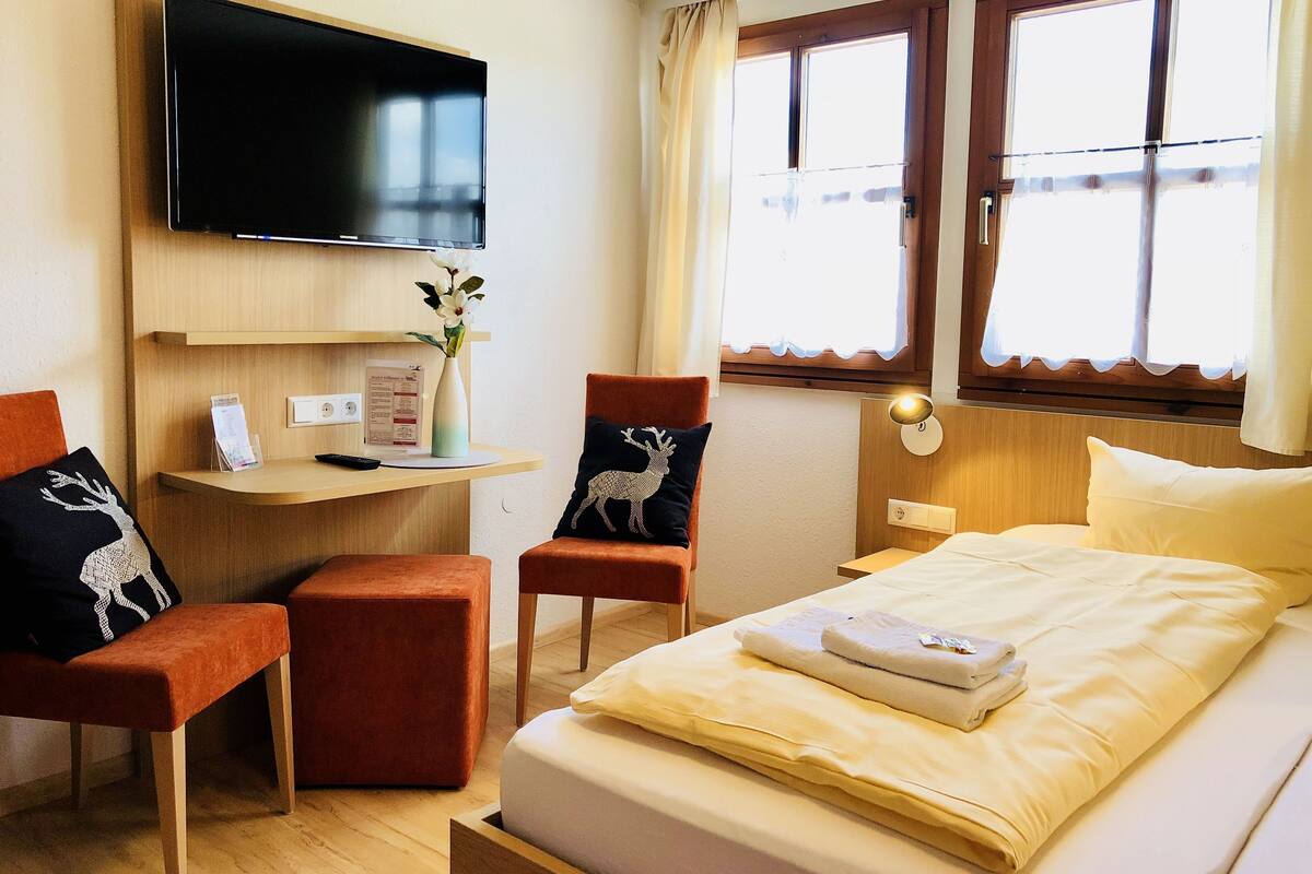 Couette en duvet, rideaux dâobscurcissement, accĂšs au Wi-Fi (inclus)