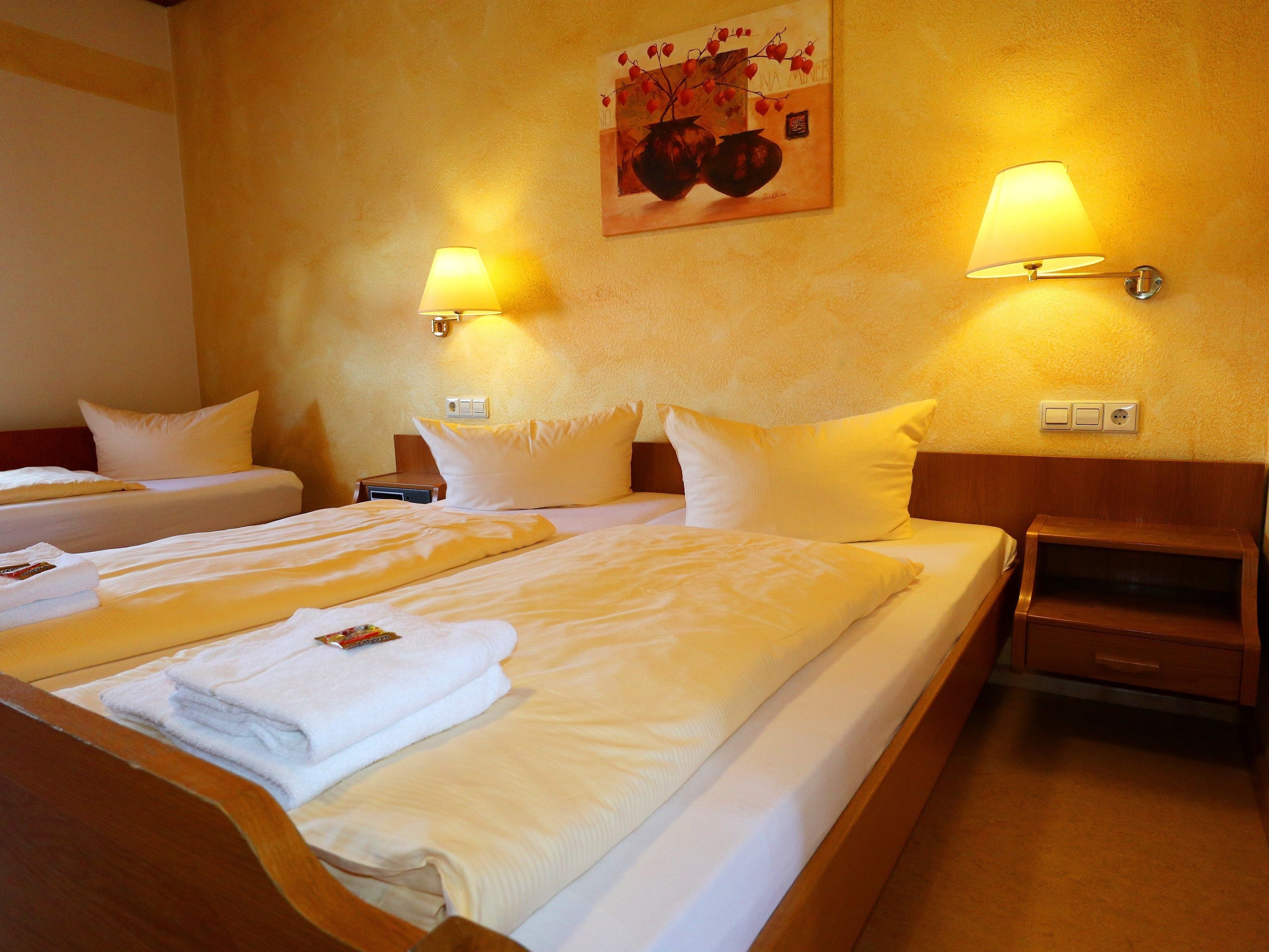 triple room | 1 bedroom, down duvets, blackout curtains, free wifi