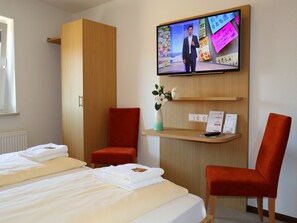 Habitación doble | Televisión