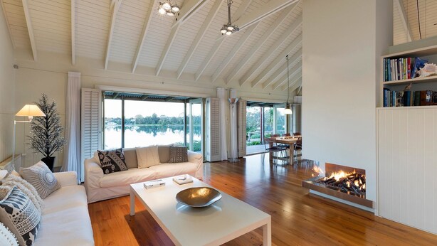 Zimmer, Mehrere Betten (Morning Tide Villa) | Wohnbereich