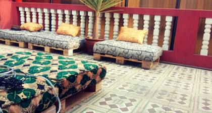 Nirvana Healing Center - Adults Only - Hostel