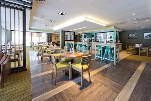 Premier Inn Newbury TC - London Road