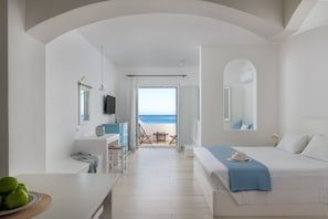 Aegean Luxury Suites | Premium bedding, pillowtop beds, in-room safe, laptop workspace - Stegna Akti (Rhodes)